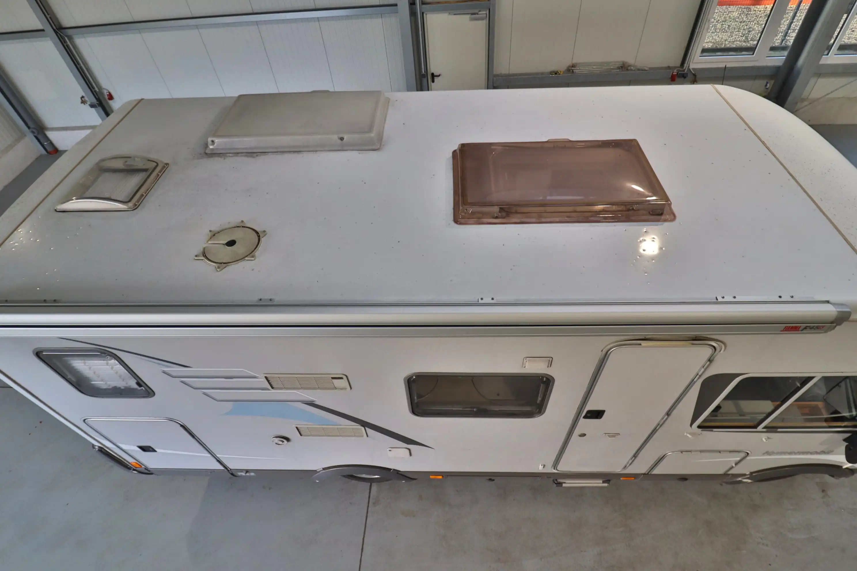HYMER-ERIBA B 524
